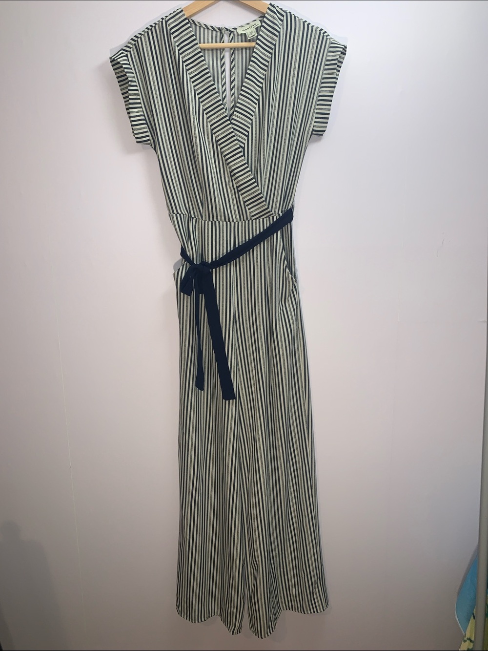 Monteau Wide Leg Jumpsuit Size Small